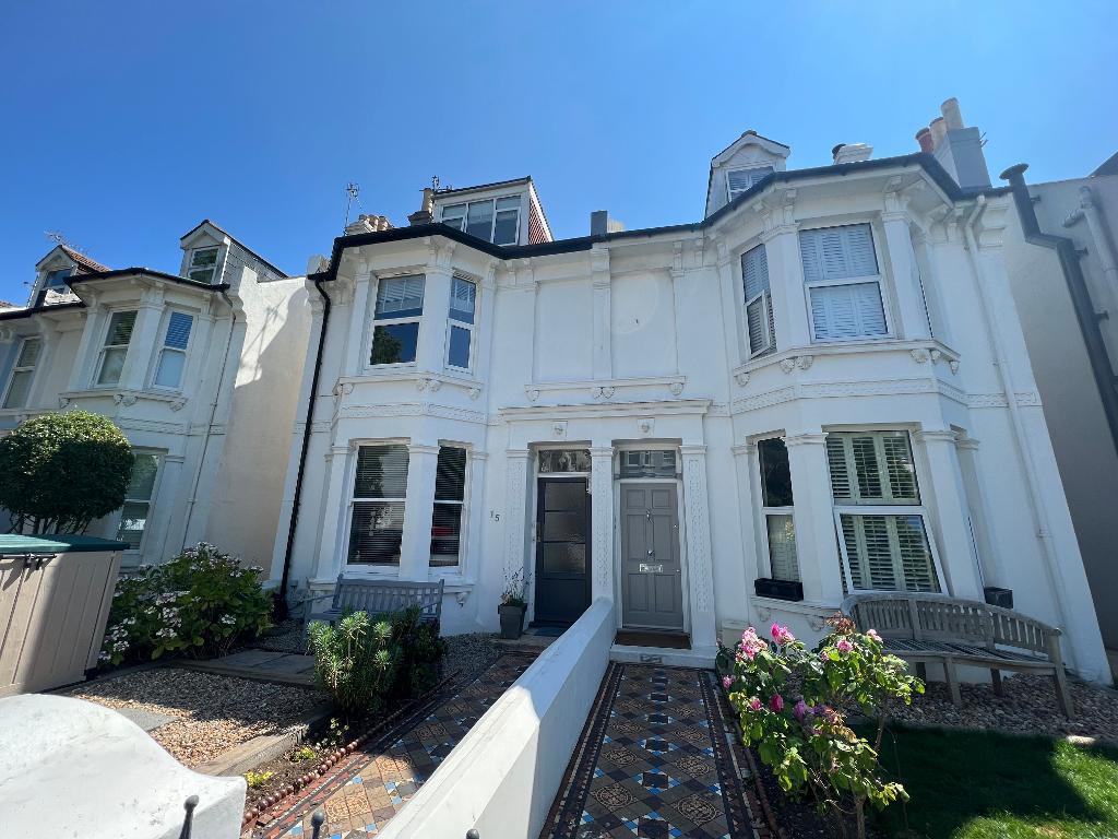 Westbourne Gardens, Hove, East Sussex, BN3 5PL