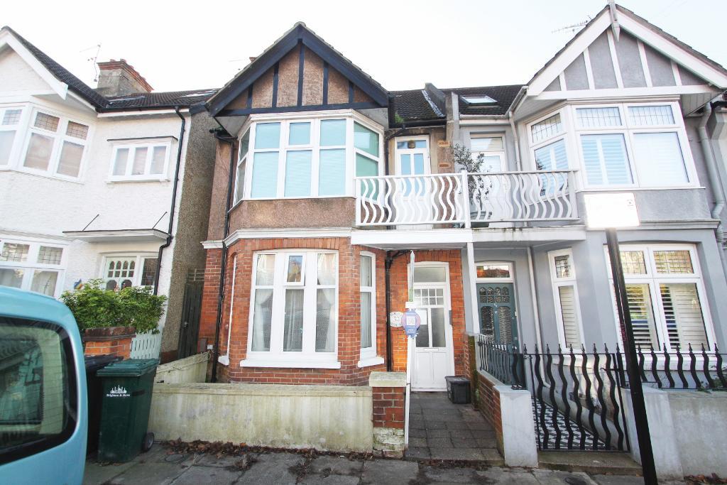 Lyndhurst Road, Hove, East Sussex, BN3 6FA