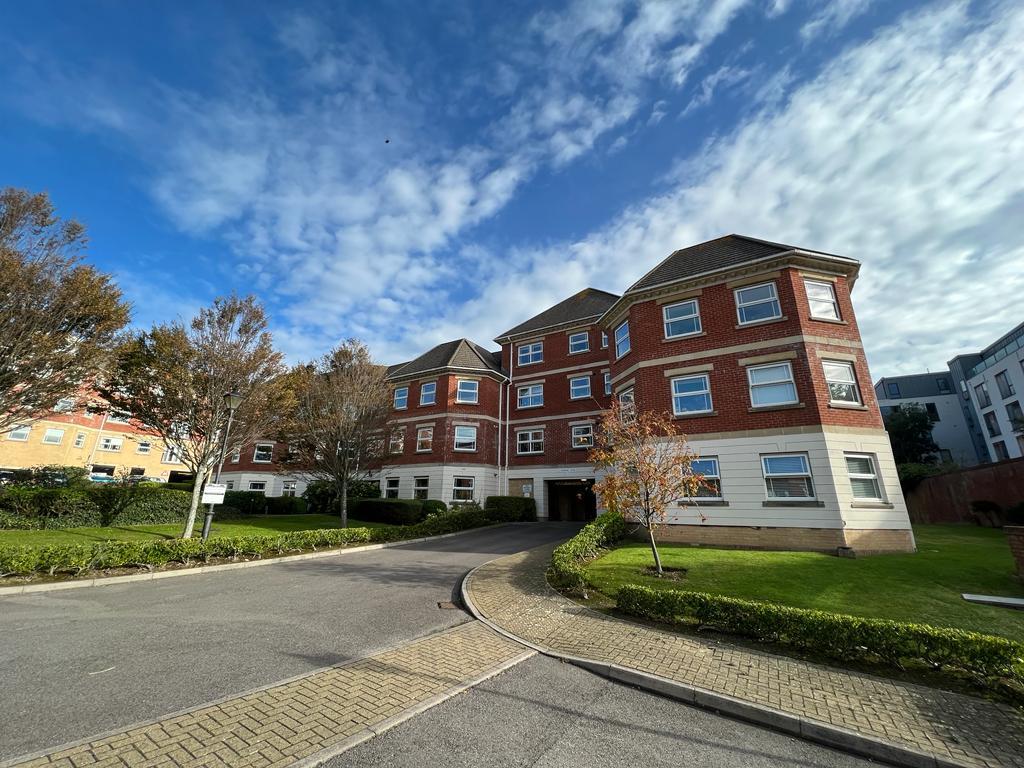Chatsworth Square, Hove, East Sussex, BN3 1WE