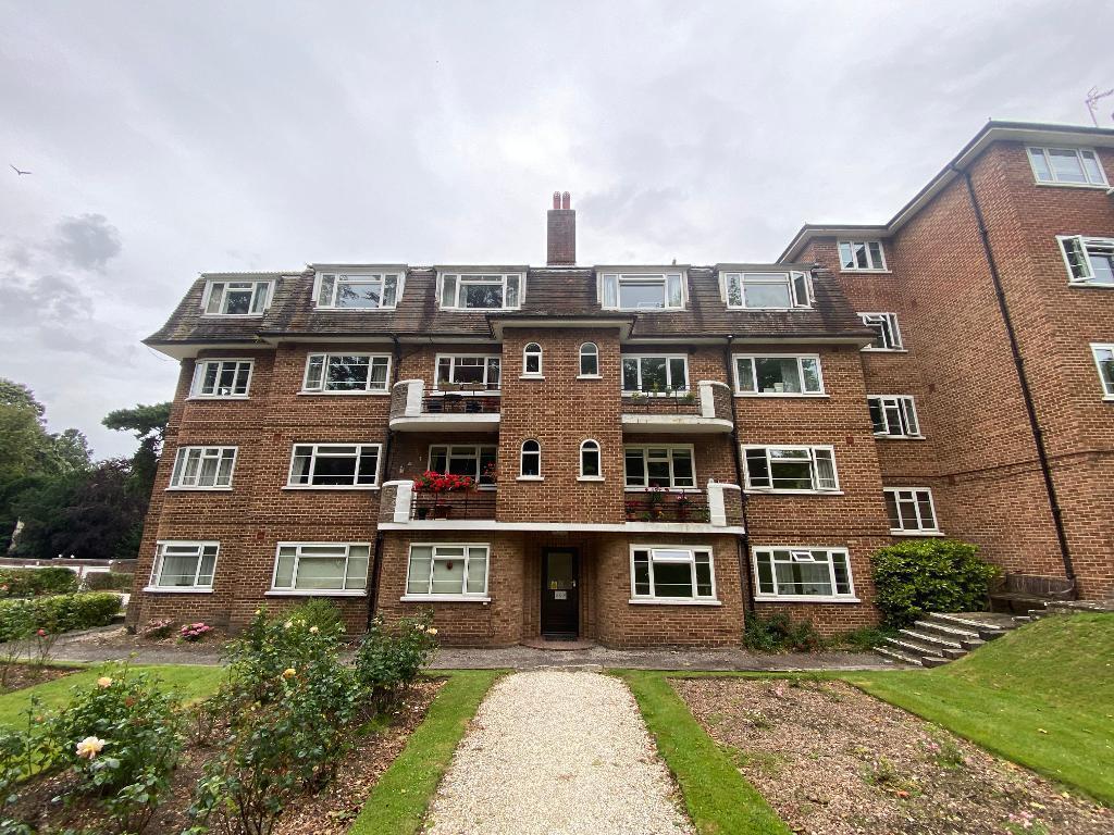 London Road, Brighton, East Sussex, BN1 6RN
